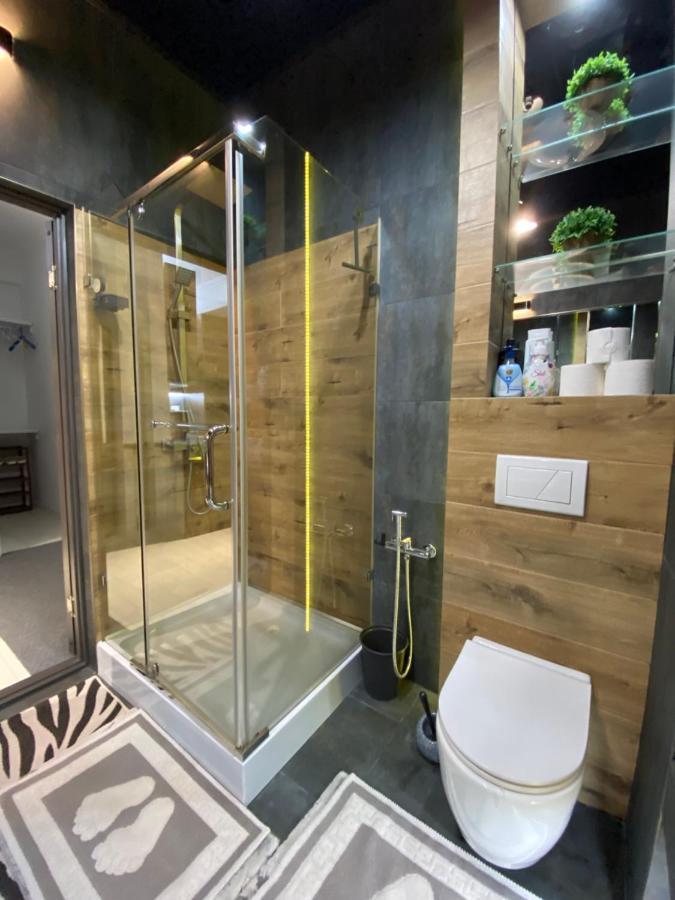 New Double Room Luxury Apartment In The Center Kischinau Exterior foto