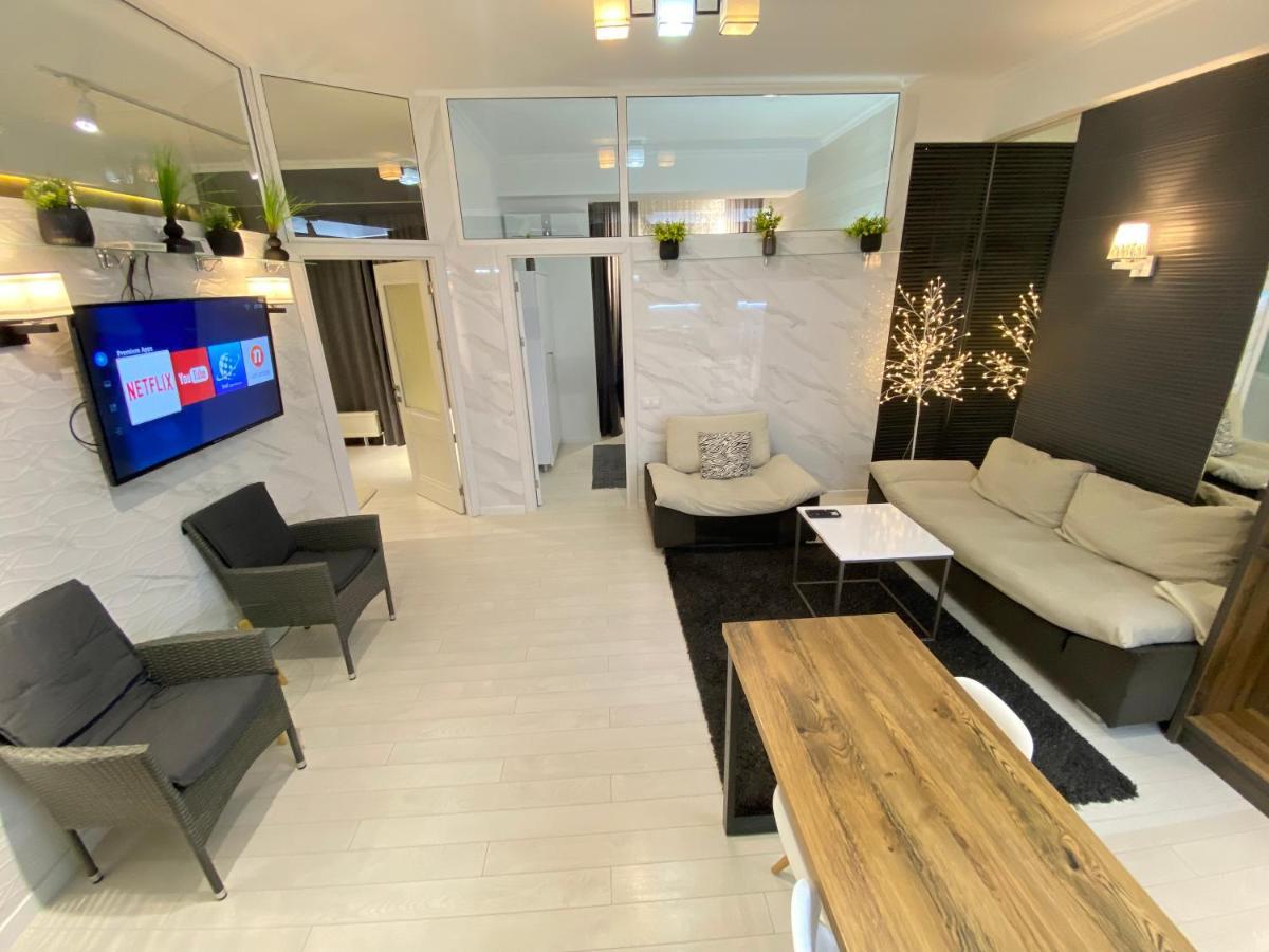 New Double Room Luxury Apartment In The Center Kischinau Exterior foto