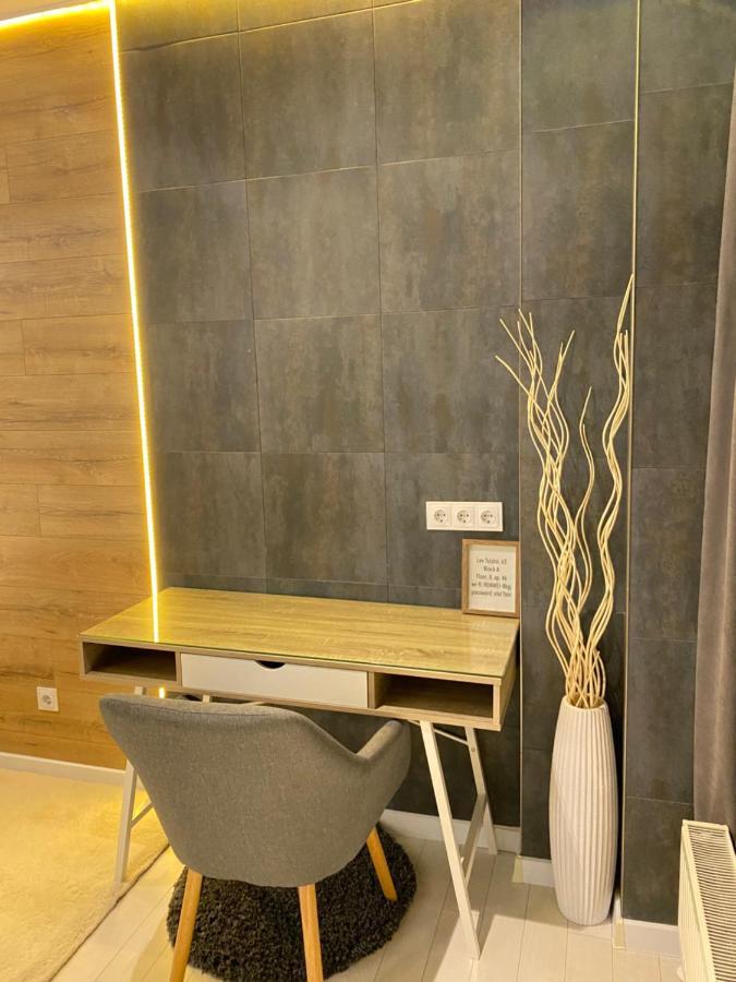 New Double Room Luxury Apartment In The Center Kischinau Exterior foto