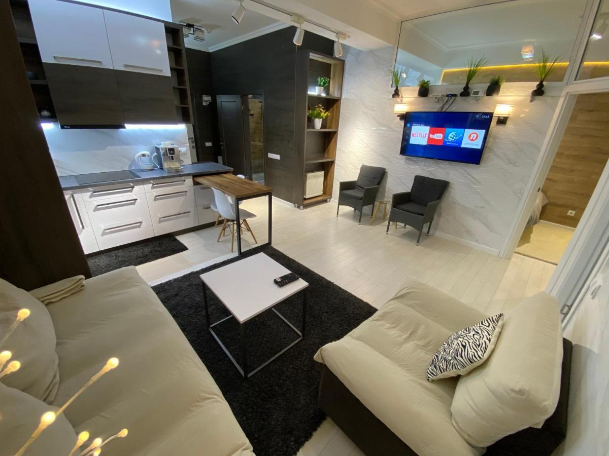 New Double Room Luxury Apartment In The Center Kischinau Exterior foto